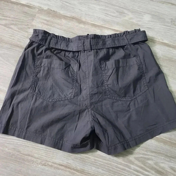 Lou & Grey Poplin Paperbag Tie Waist Shorts - Picture 6 of 10